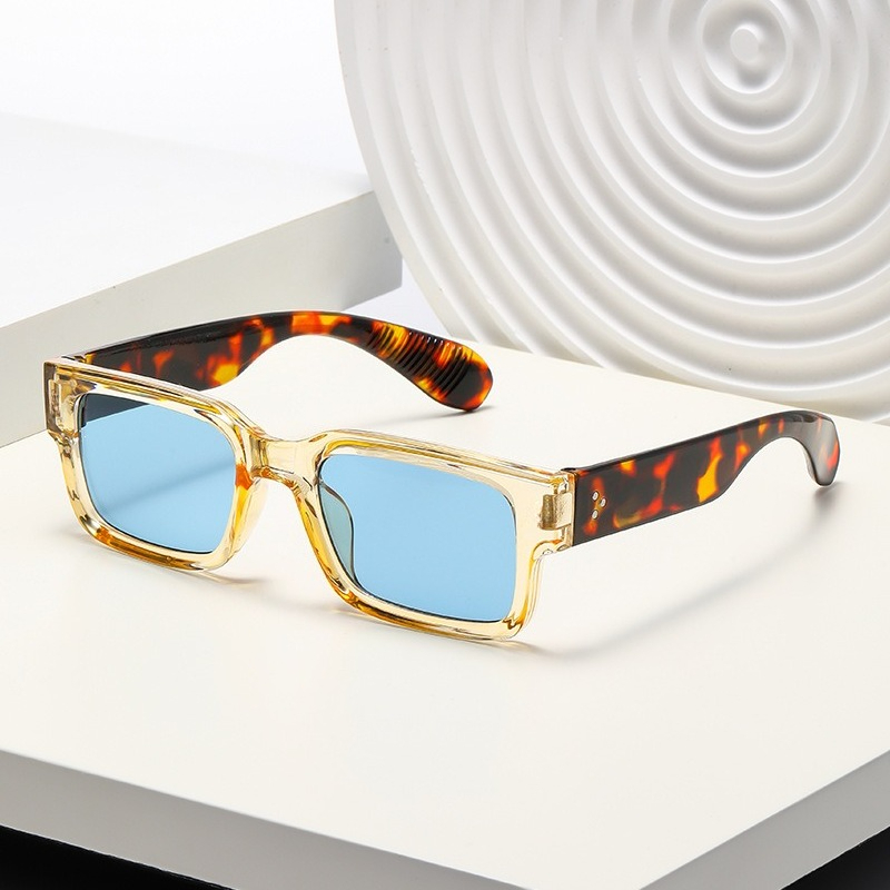 Men Retro Punk Fashion Sunglas - Outdoor Adventure Holidays のレビューと価格