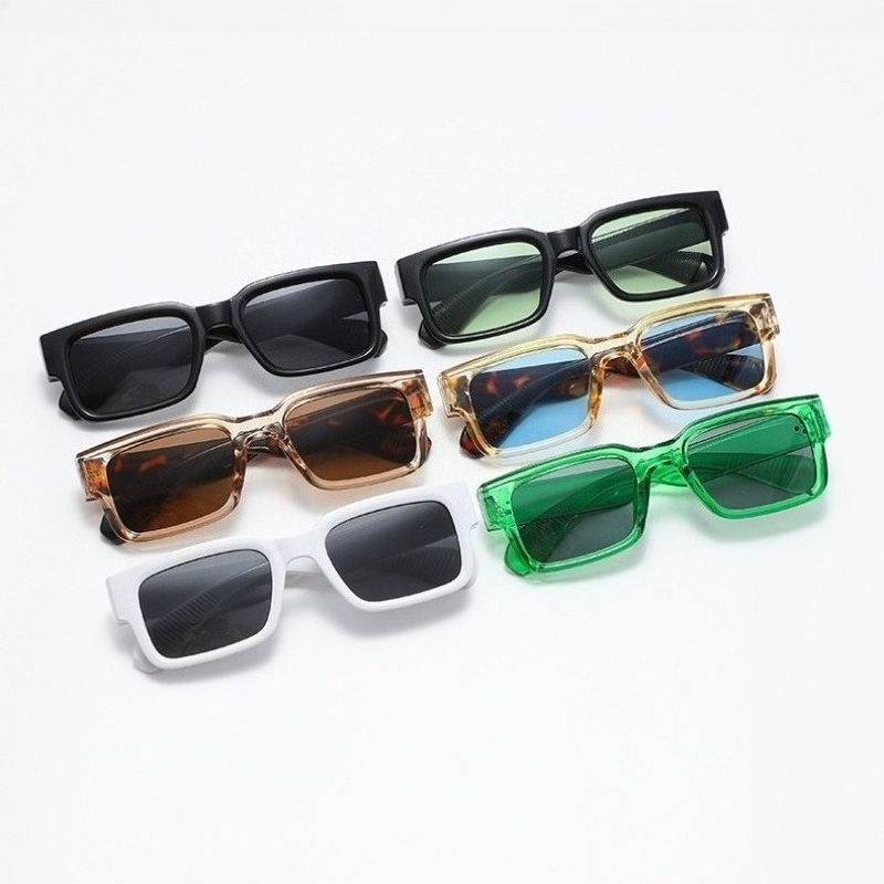 Men Retro Punk Fashion Sunglas - Outdoor Adventure Holidays のレビューと価格
